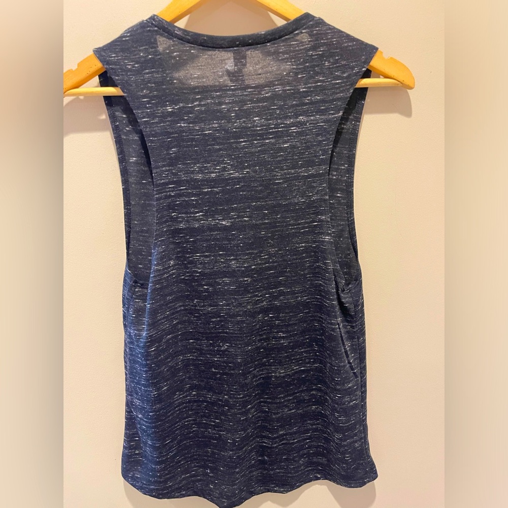 BOUTIQUE - Too Legit Tank - Picture 5 of 8